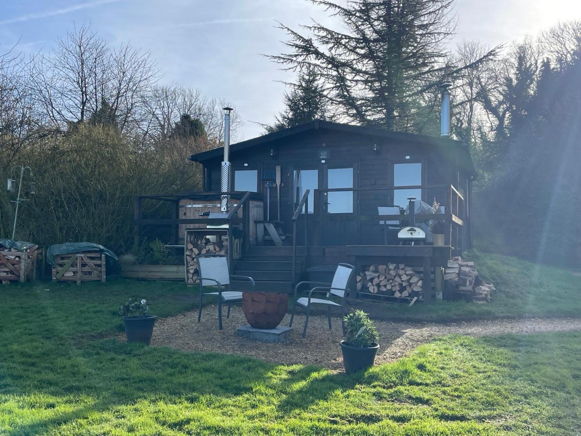 Cosy Cabin In Annie'S Meadow West Meon Exterior foto
